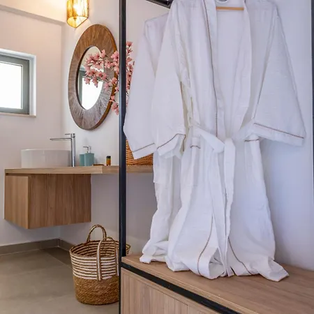 Patitiri Luxury Feriehus