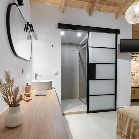 Дом отдыха Patitiri Luxury *